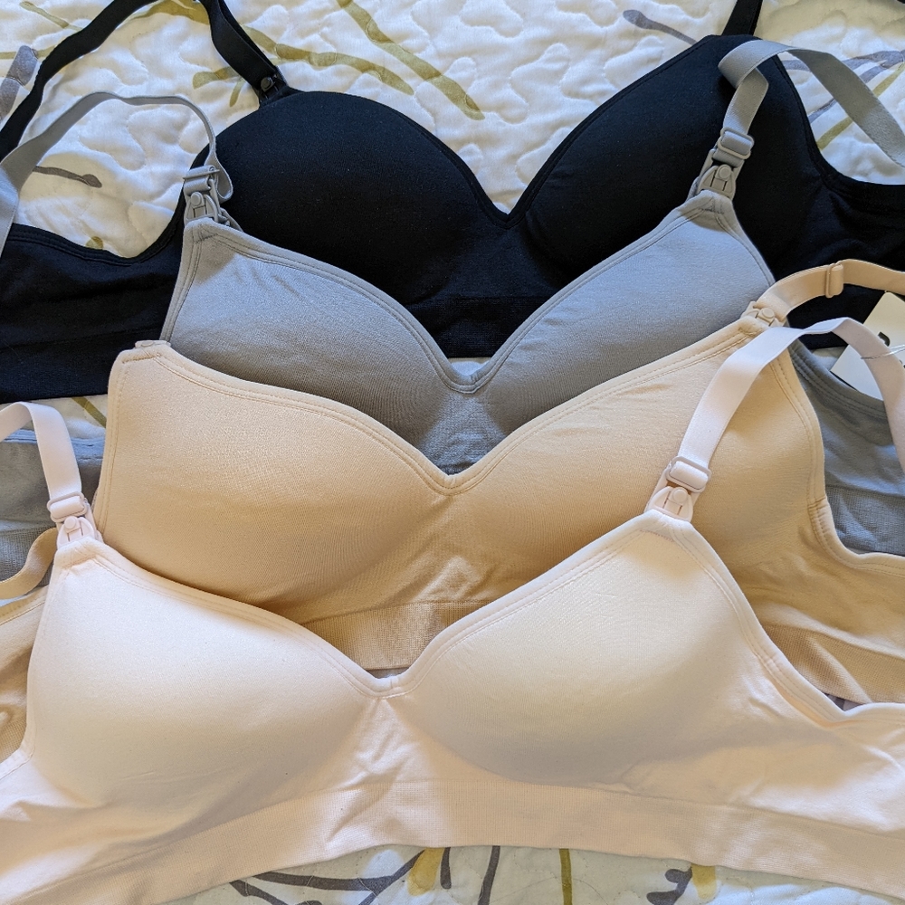 Bundle of 4 push up nursing bras size medium, 28in band stretchy Baomosi brand